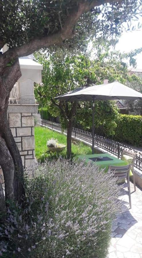 Apartment Ante Umag Exterior photo